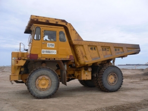 Off-Highway Dumptruck